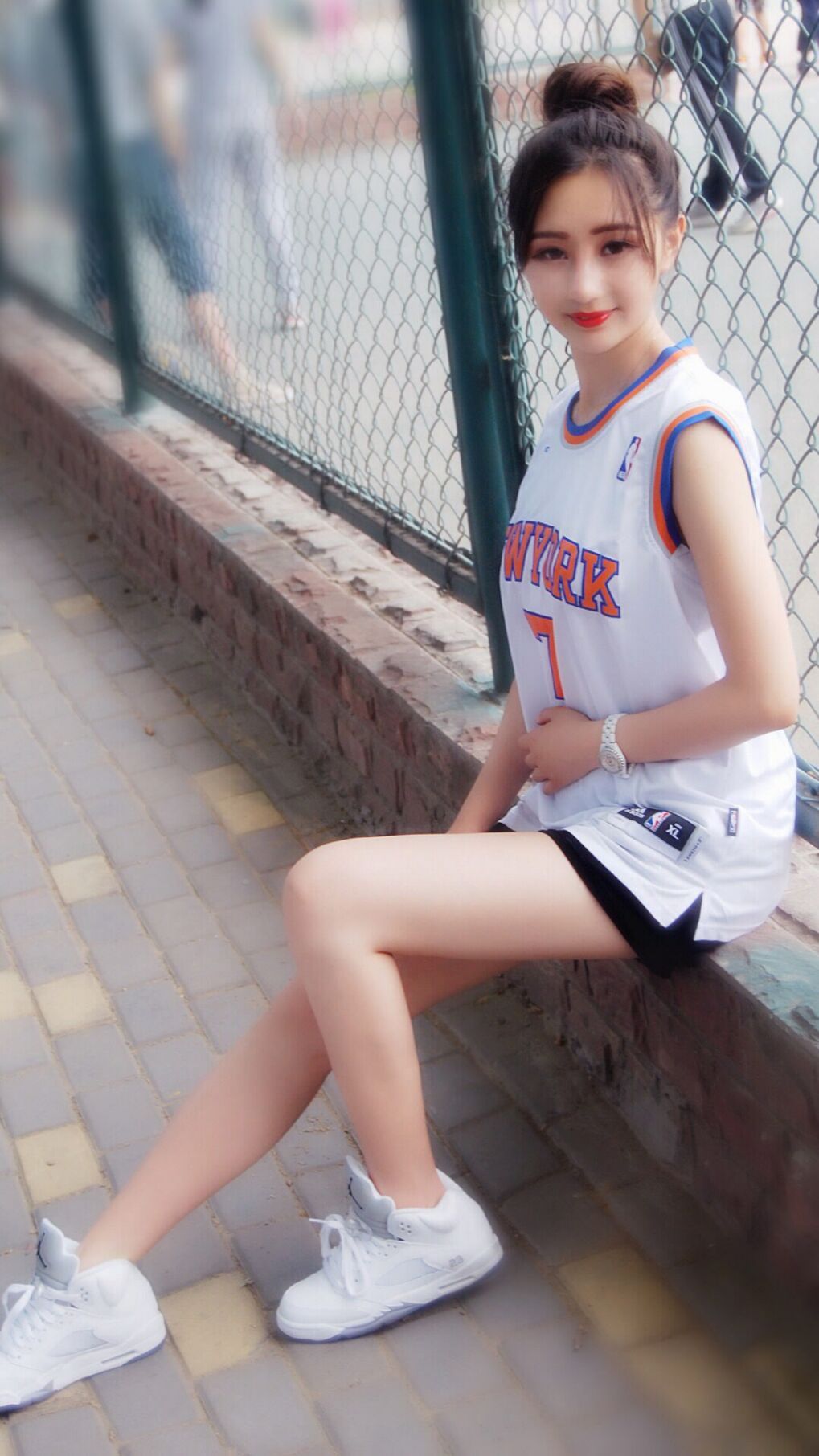 “定向越野:东部新区赛场考验运动员全方位能力”