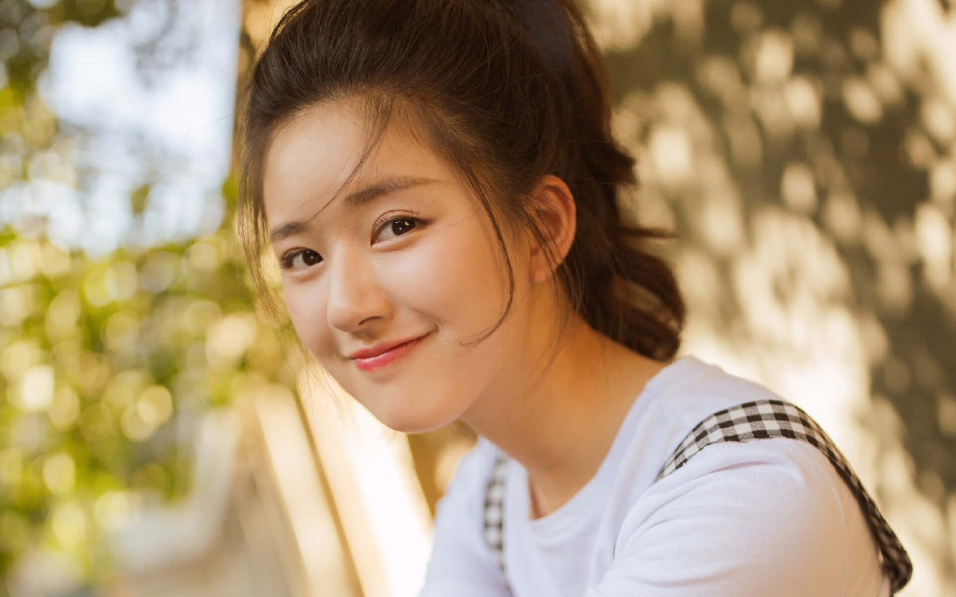 拜仁高位防守成功率领先全场,拜仁防线