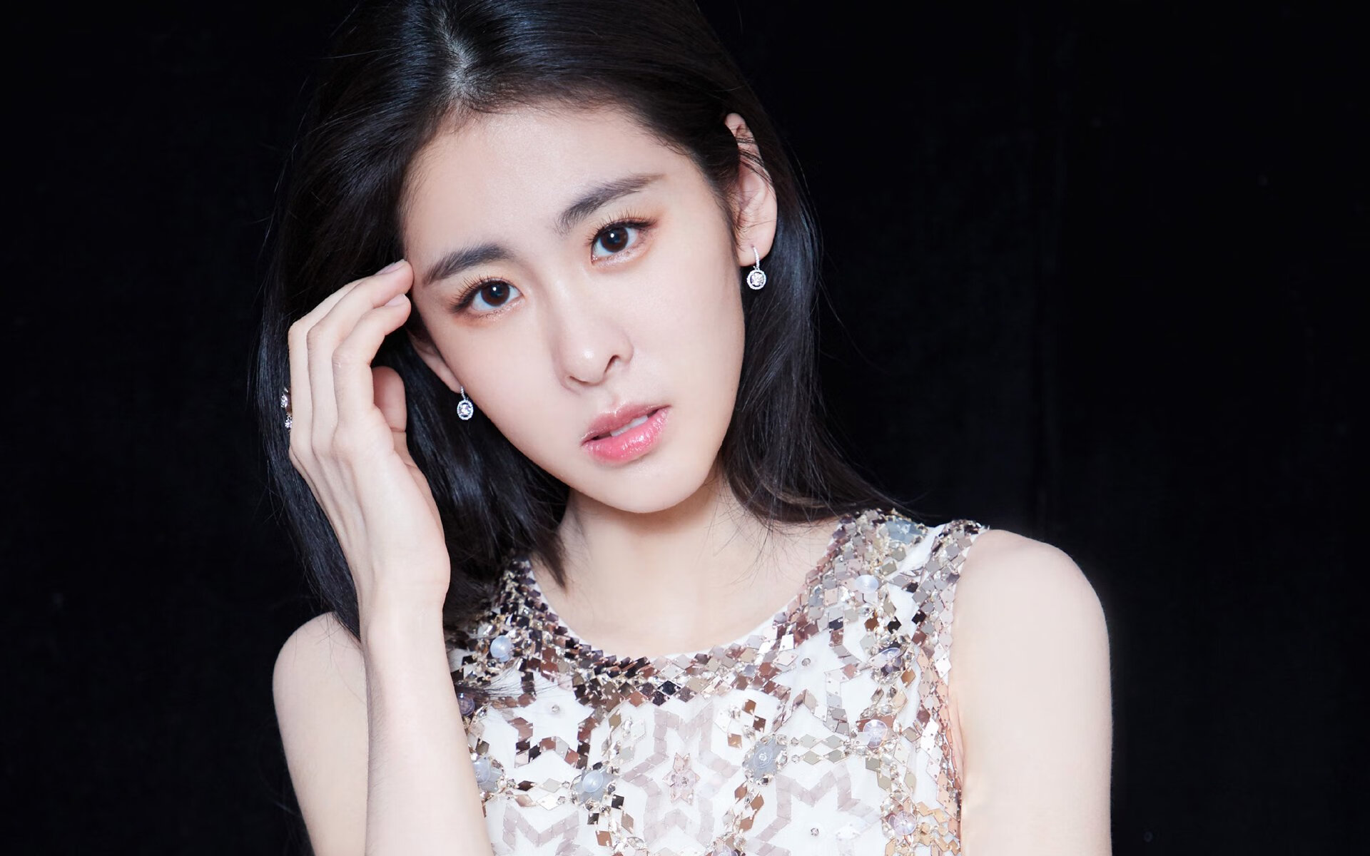 LeyuSports-中国篮球青训课堂纳入AI评分系统提升训练精细度，《中国青少年篮球训练教学大纲》